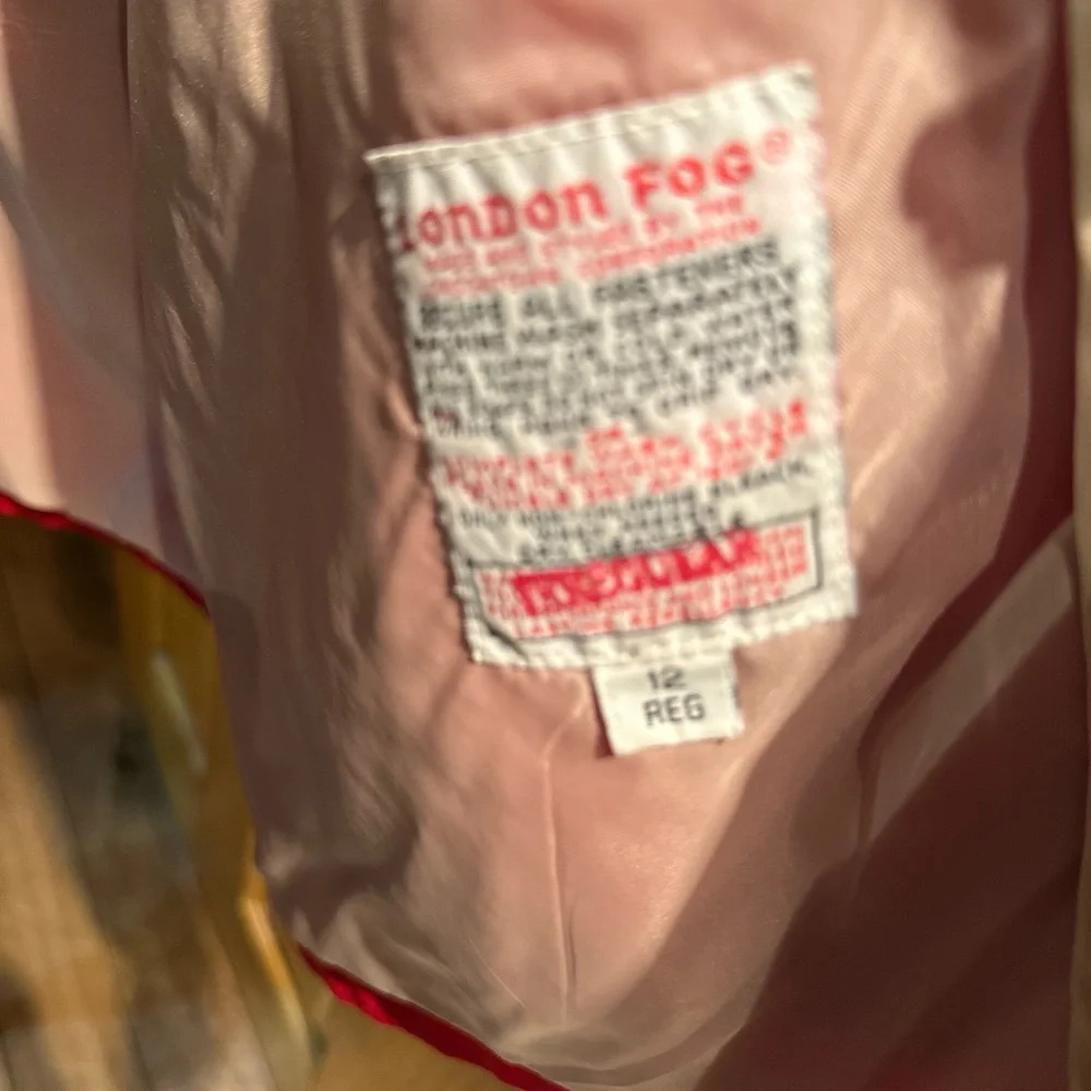 London Fog Red Outerwear with Light Lining - Picture 4 of 4